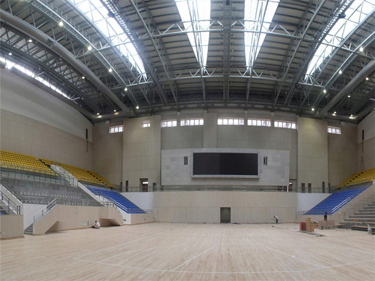 句容葫芦岛体育委员会运动场